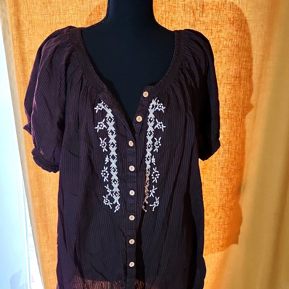 Embroidered blouse